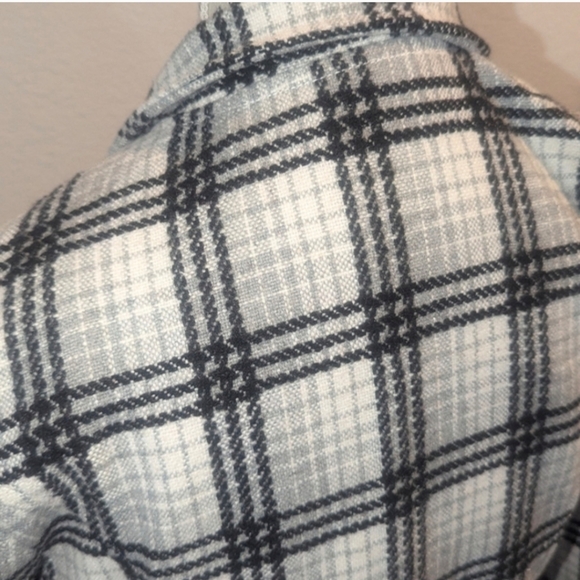 Plaid Double-Breasted Women's Coat - Picture 8 of 13